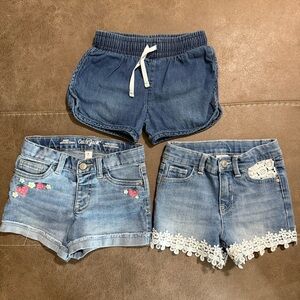 Girls' Shorts Bundle - Wonder nation & Cat & Jack 3 Pairs Size 4T